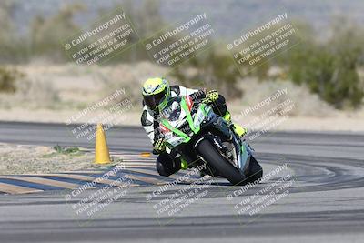 media/Jan-15-2026-Racers Edge (Thu) [[dfebeb70ab]]/3-B Group/Session 4 (Turn 5)/